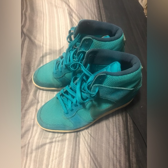 Nike | 8.5 - Picture 4 of 9